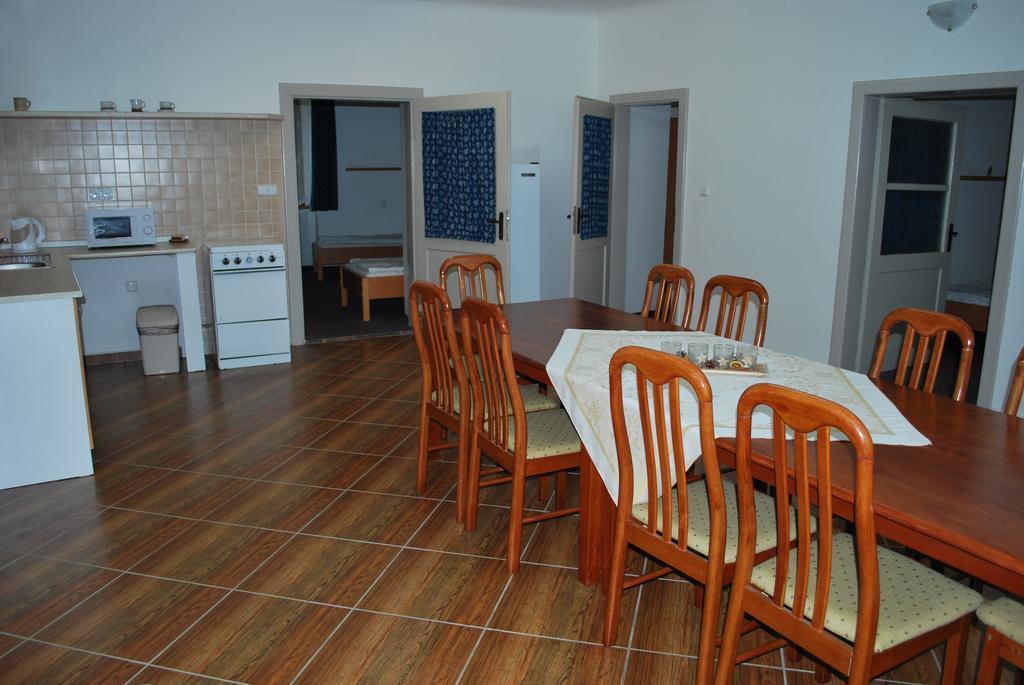 Rodinné ubytování na Habeši Crhov Exterior foto