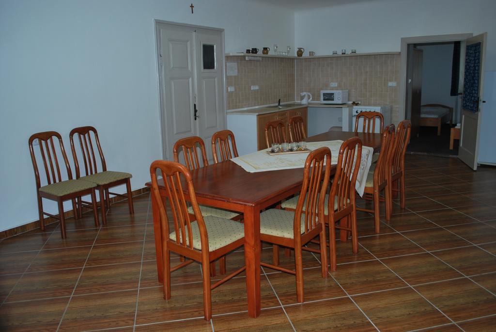 Rodinné ubytování na Habeši Crhov Exterior foto